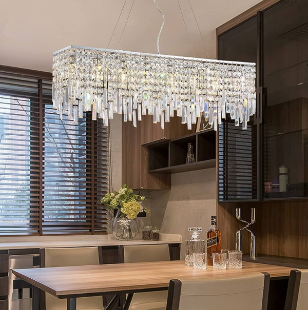 Penerangan langit-langit dengan lampu gantung kristal